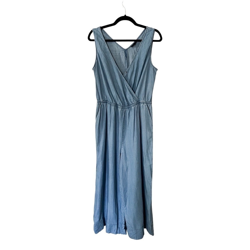 WHO WHAT WEAR Chambray Sleeveless V-neck Jumpsuit Sz M - Picture 4 of 6